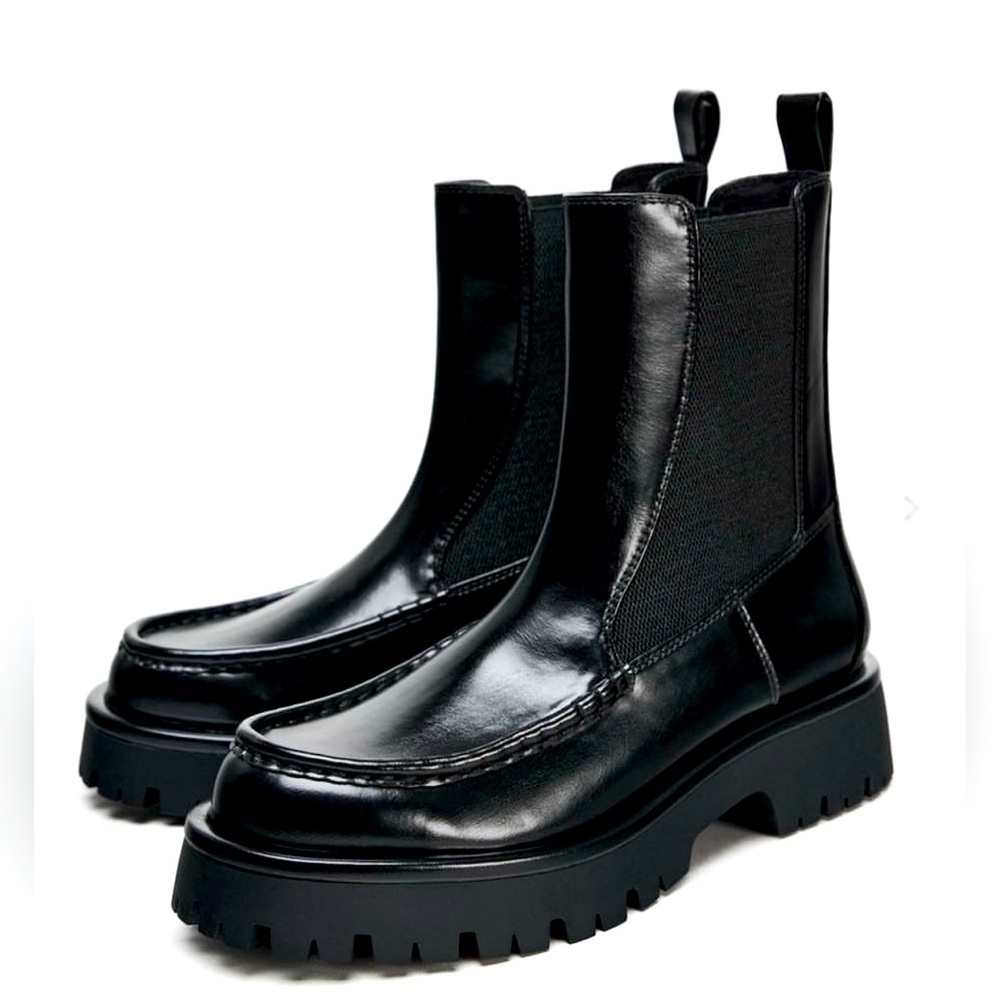 Zara Chelsea Black  Pull On Boot Chunky Medium Height Women’s Size 38 (7.5M)